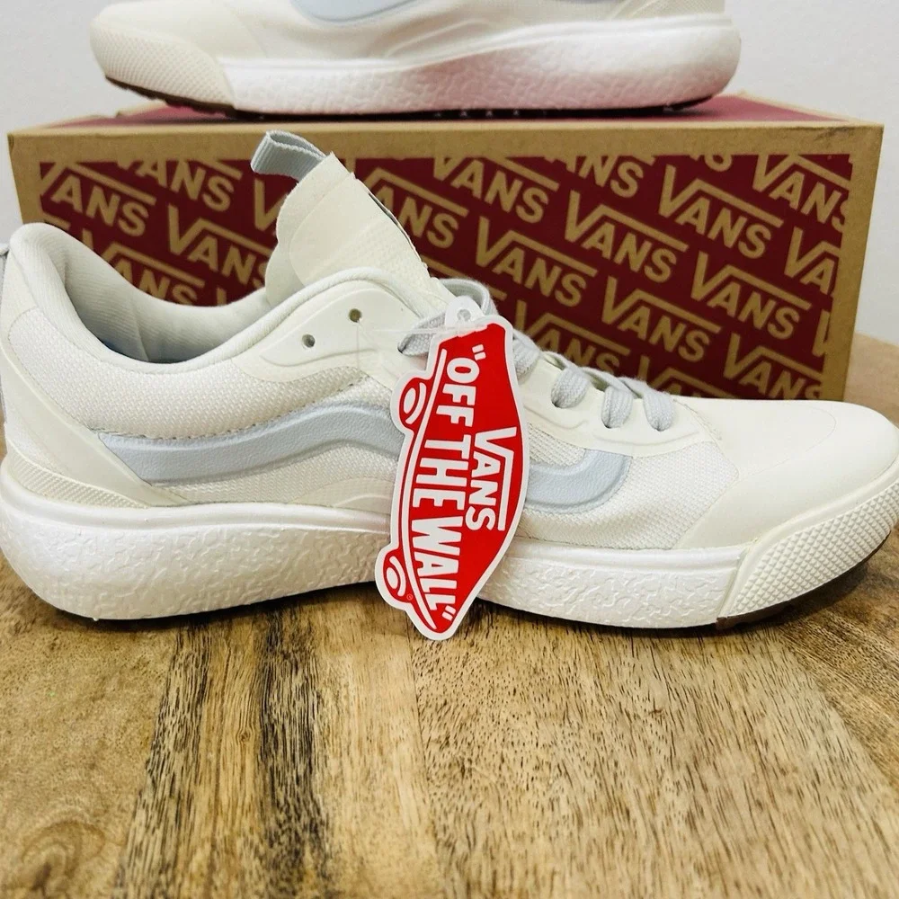 Vans ULTRARANGE EXO SHOE IN ABALONE DAWN BLUE AND MARSHMALLOW Women's 7.5 New